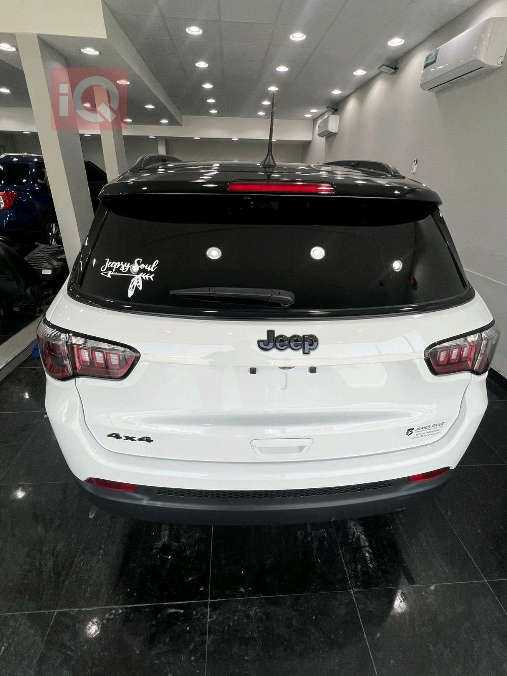 جیپ کۆمپاس